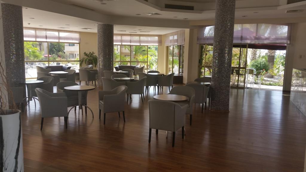 Crown Resorts Henipa Larnaca Zewnętrze zdjęcie