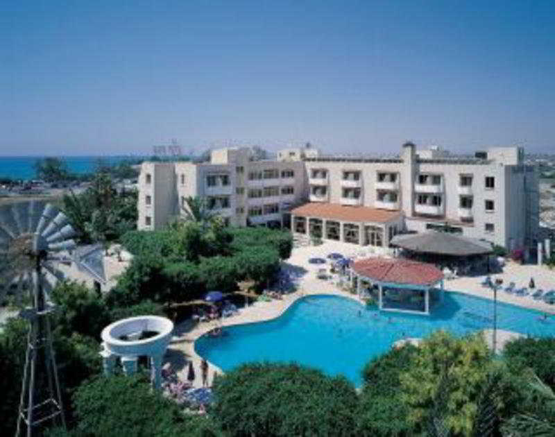 Crown Resorts Henipa Larnaca Zewnętrze zdjęcie