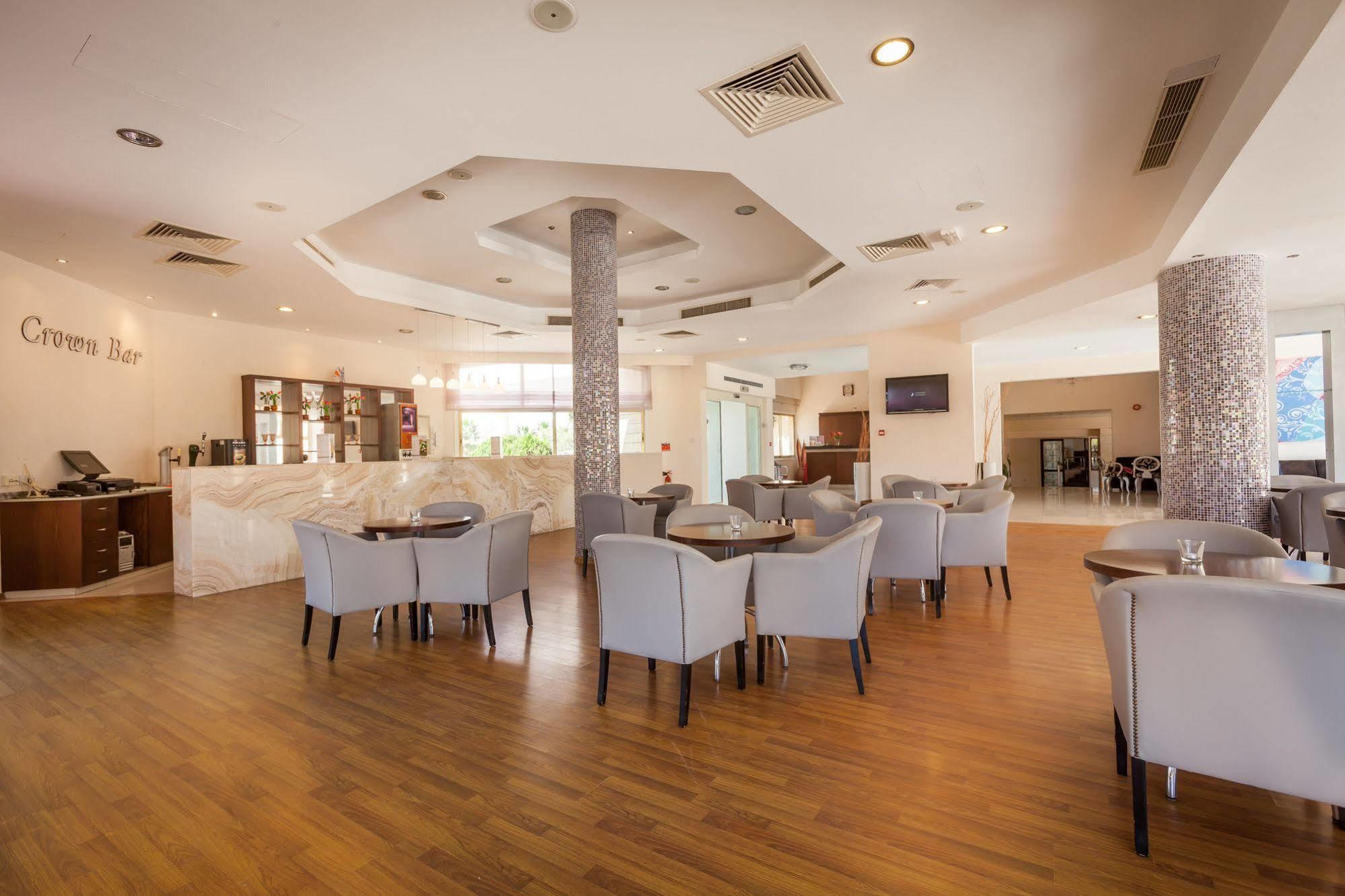 Crown Resorts Henipa Larnaca Zewnętrze zdjęcie